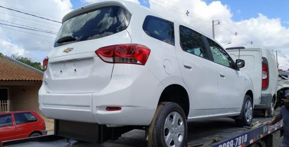 Asilo_de_Pirai_do_Sul_recibe automovil_cero_kilometro PRO-VIDA